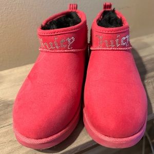 Juicy Couture Ugg style Hot Pink Ankle Boots size 6